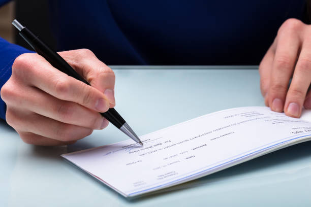 What Makes the Best Cheque Bounce Lawyer for Tis Hazari Court a Practical Choice for Your Case